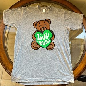 ☘️LUV BUDS☘️ -  Tultex T-shirt Womens Size M